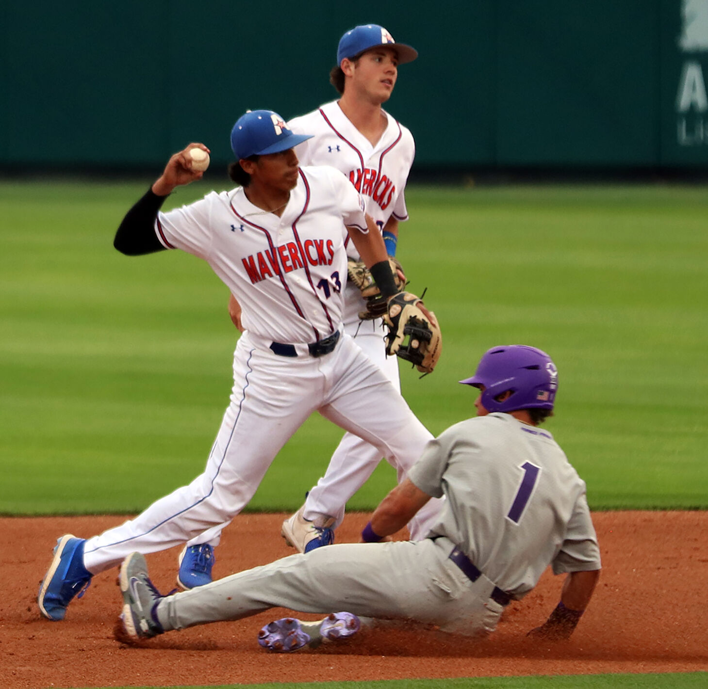 UTA baseball flounders in 8-3 loss to TCU